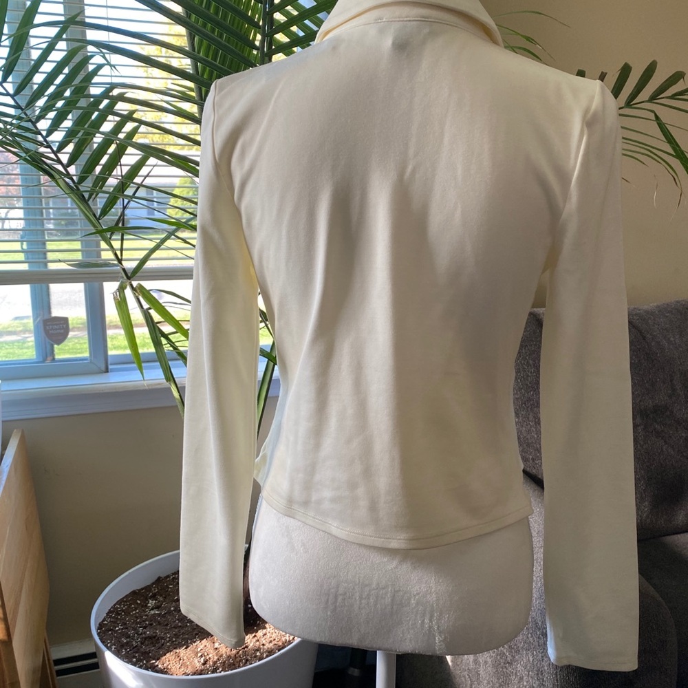 Express collared wrap top - Picture 4 of 4